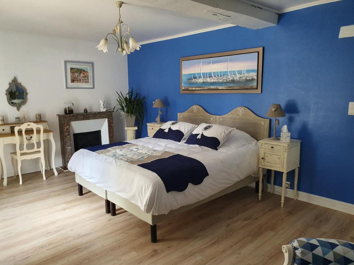Bed & Breakfast La Fresnaie : ,table D'hotes &